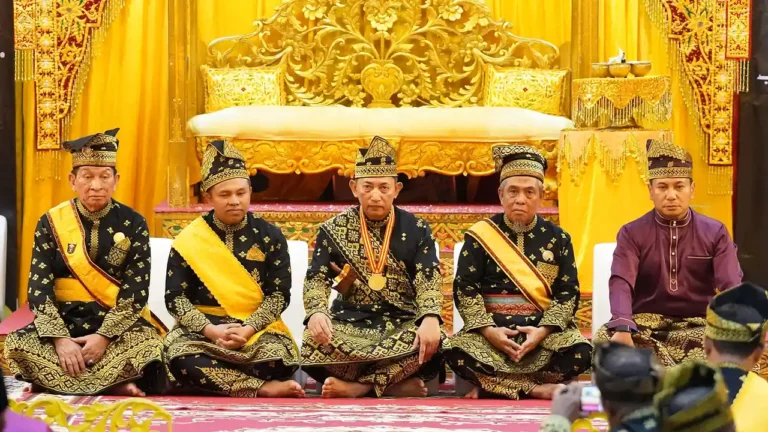 Kapolri Listyo Sigit Terima Anugerah Ingatan Budi LAM Riau | Olahraga