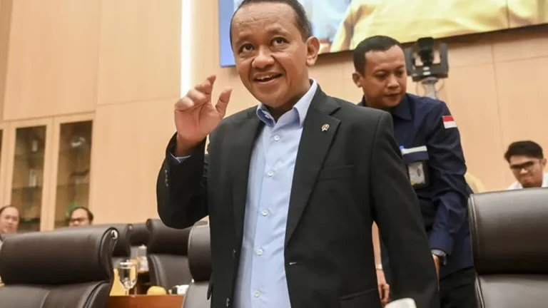 Logam Tanah Jarang Akan Dikelola Oleh Negara, Kata Bahlil | Nasional