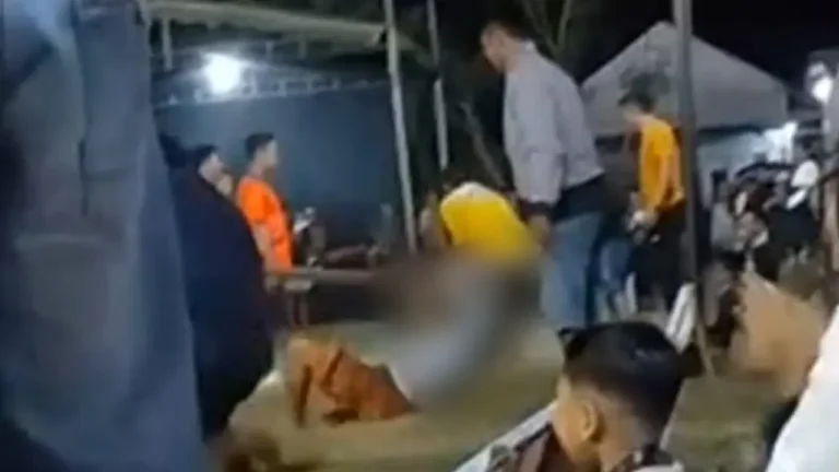 Warga Tulungagung Meninggal Dunia Setelah Lomba Tarik Tambang | Nasional