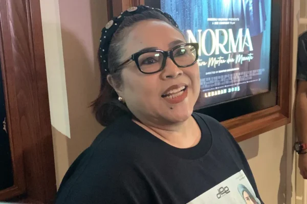 Kunci Sukses Nunung Dalam Menjadi Komedian Terkenal di Entertainment | komedian