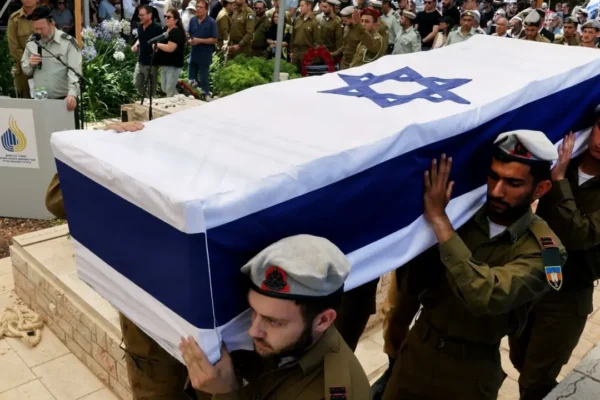 Tentara Israel Bunuh Diri Menggunakan Granat di Gaza Tentara Israel Bunuh Diri Menggunakan Granat di Gaza | Bunuh Diri