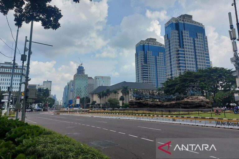 Hujan Diperkirakan Turun di Jakarta Minggu Sore dan Malam