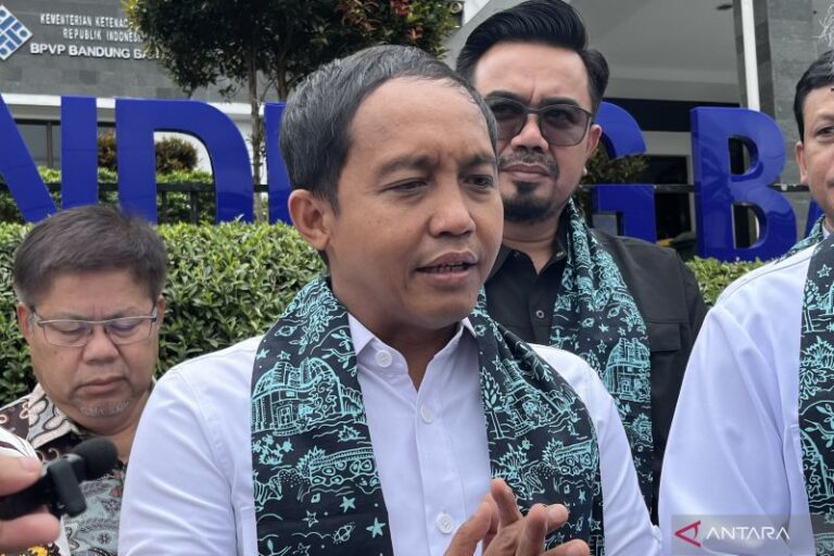 Menhut Ajak Generasi Muda Tingkatkan Keterampilan Green Jobs