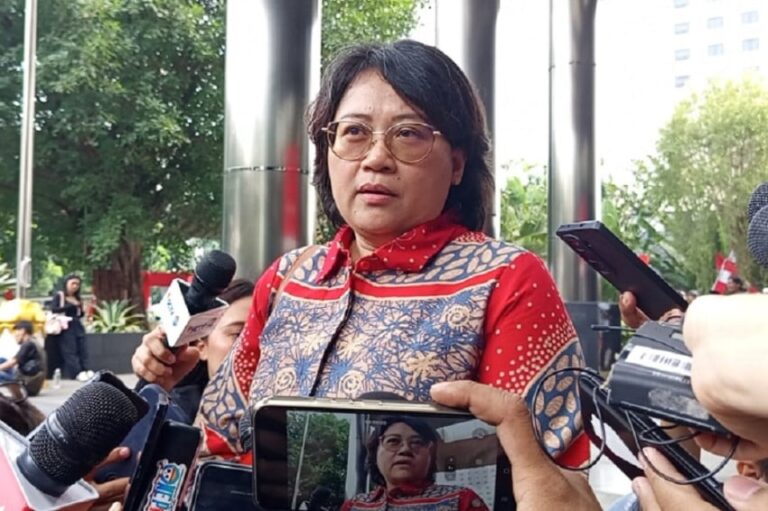 Gus Yaqut Beri Penjelasan soal Laporkan Dobel Job ke KPK