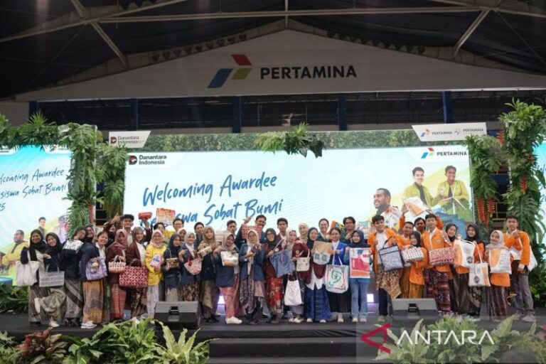 Pertamina Ajak Penerima Beasiswa Sobat Bumi Jadi Penggerak Sosial
