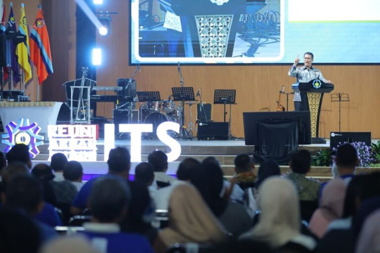 Mentan Ajak ITS Ciptakan Teknologi Modern untuk Swasembada Pangan