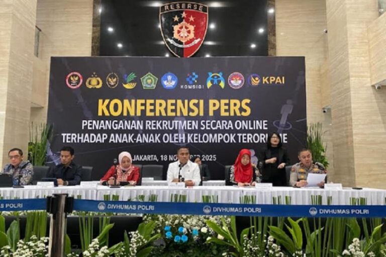 Pertanyaan Jebakan Teroris untuk Menarik Anak-anak Terungkap