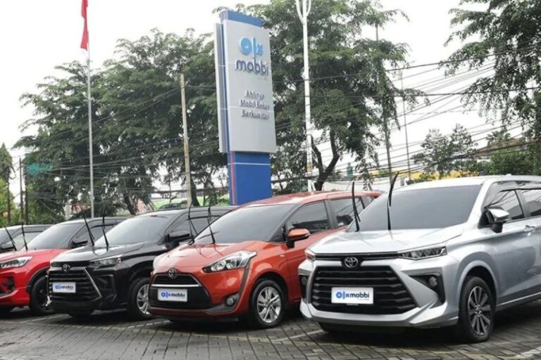 Toyota Targetkan Penjualan Mobil Nasional 2025 Capai 800 Ribu Unit