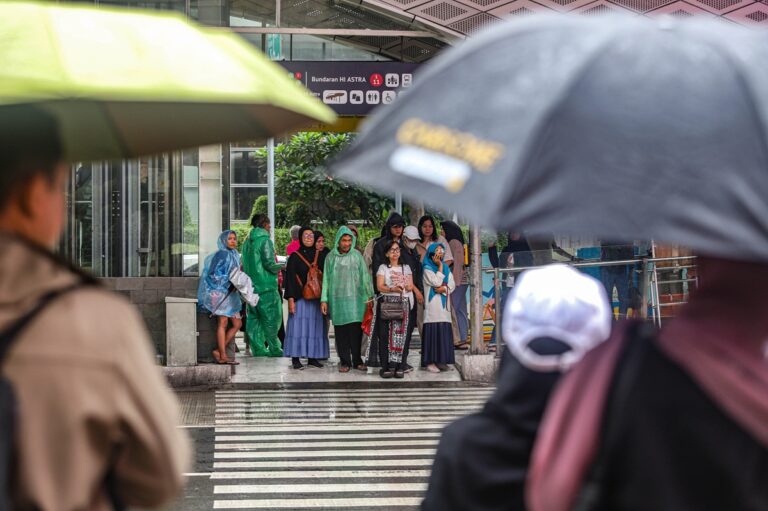 BMKG Tegaskan Ancaman Squall Line di Malam Tahun Baru Tidak Benar