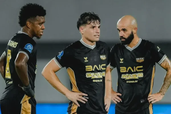 Dewa United vs Borneo FC: Menang 2-1, Tembus 10 Besar | dewa united vs borneo fc