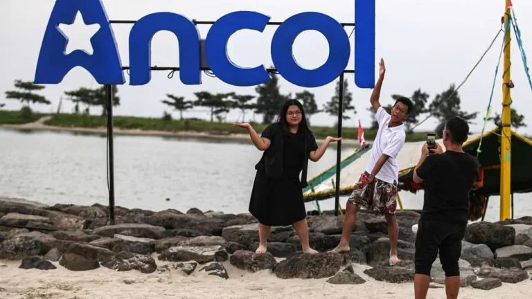 Lowongan Kerja Ancol Lebaran 2026 Dibuka Jelang Libur | Ekonomi
