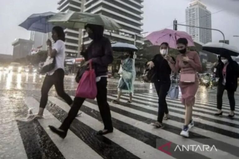 BMKG Ramalkan Hujan Ringan di Jakarta Hingga Jumat Sore