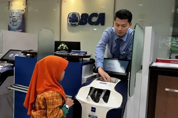 Saham BBCA Hari Ini Menguat, Dividen 2026 Cair ke Investor | saham bbca hari ini