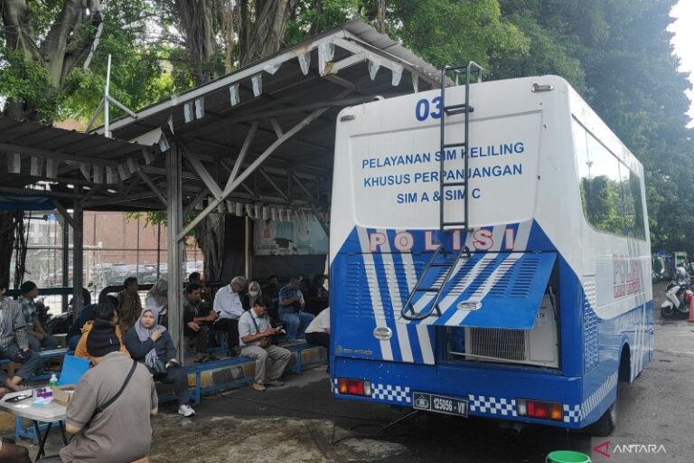 SIM Keliling Tersedia di Lima Lokasi Jakarta Hari Senin