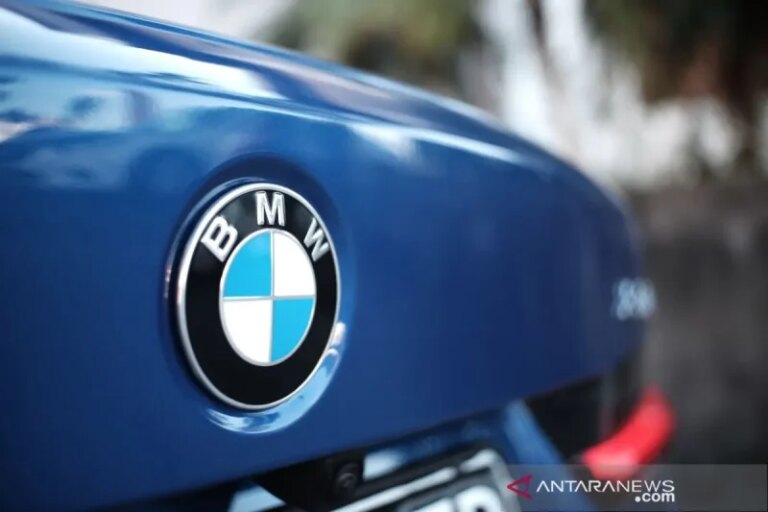 BMW Tarik Lebih dari 10 Ribu Kendaraan Karena Masalah Listrik